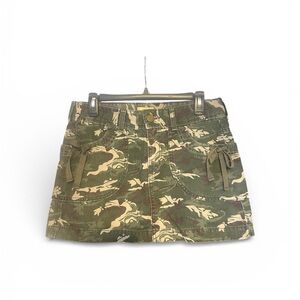 Levi’s Camouflage Green Mini Skirt